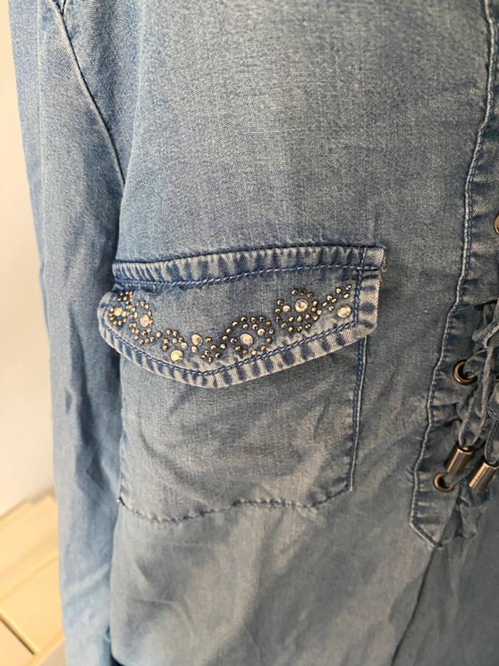 Blouse chemise jeans Bréal taille M manches longues avec strass - photo numéro 4