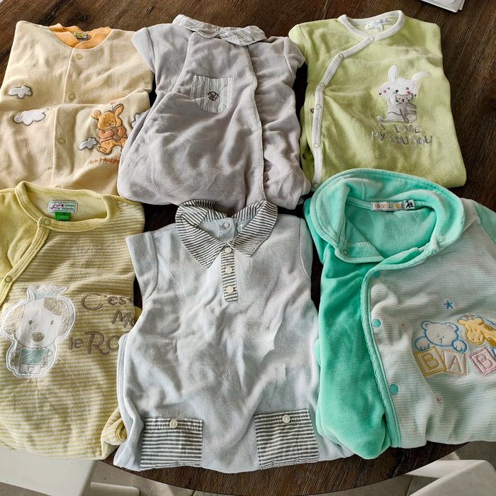 Lot 6 pyjamas 12 mois mixte