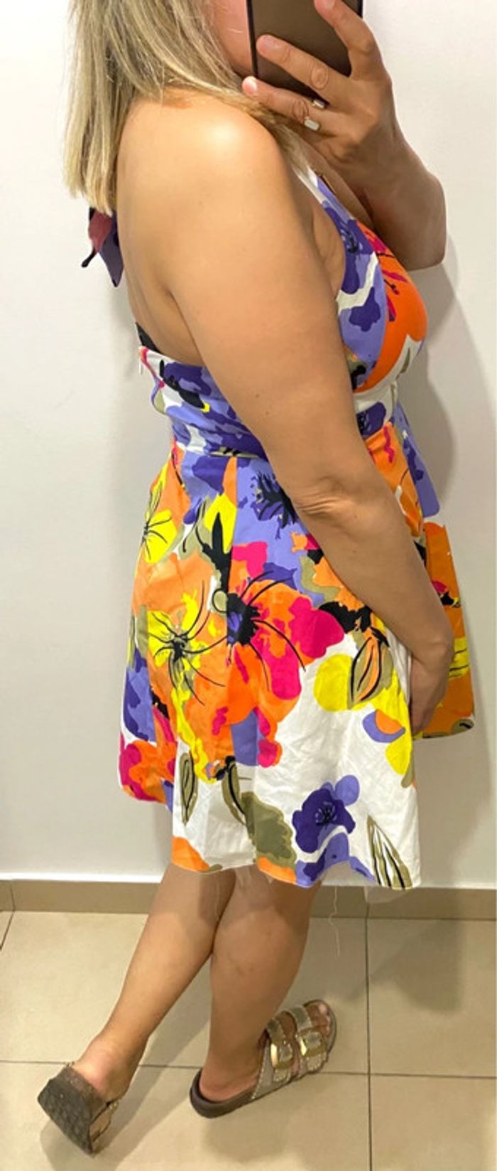 Robe d’été imprimée fleurs dos nu Taille M - photo numéro 3