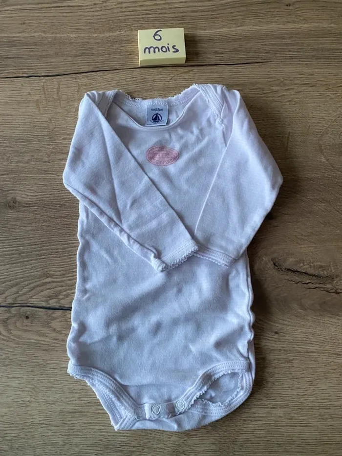 Lot bodies 6 mois petit bateau - photo numéro 3