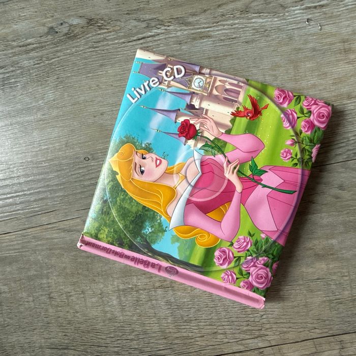 Lot livres fille - photo numéro 8