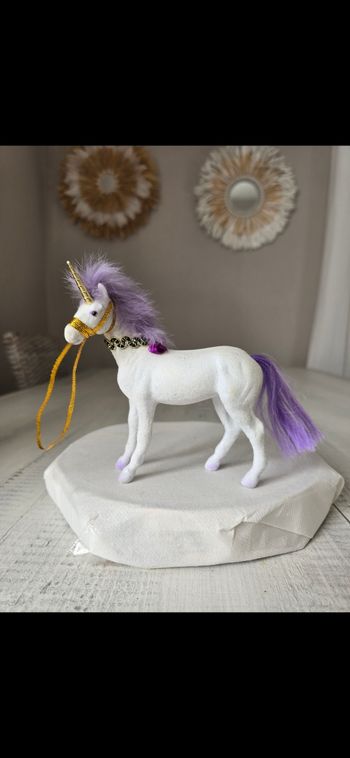 Figurine licorne 