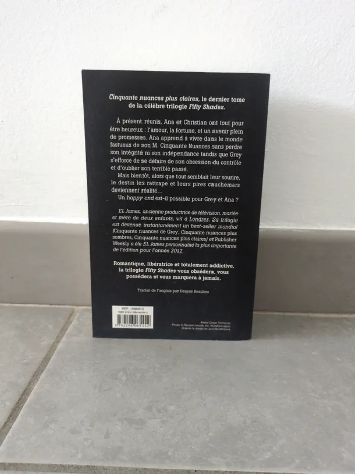 Livre Cinquante nuances plus claires - photo numéro 2