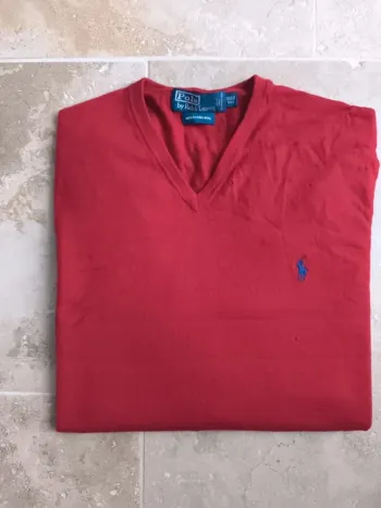 Pull col V rouge logo bleu Ralph Lauren homme 3XLT plusieurs trous, laine mérino