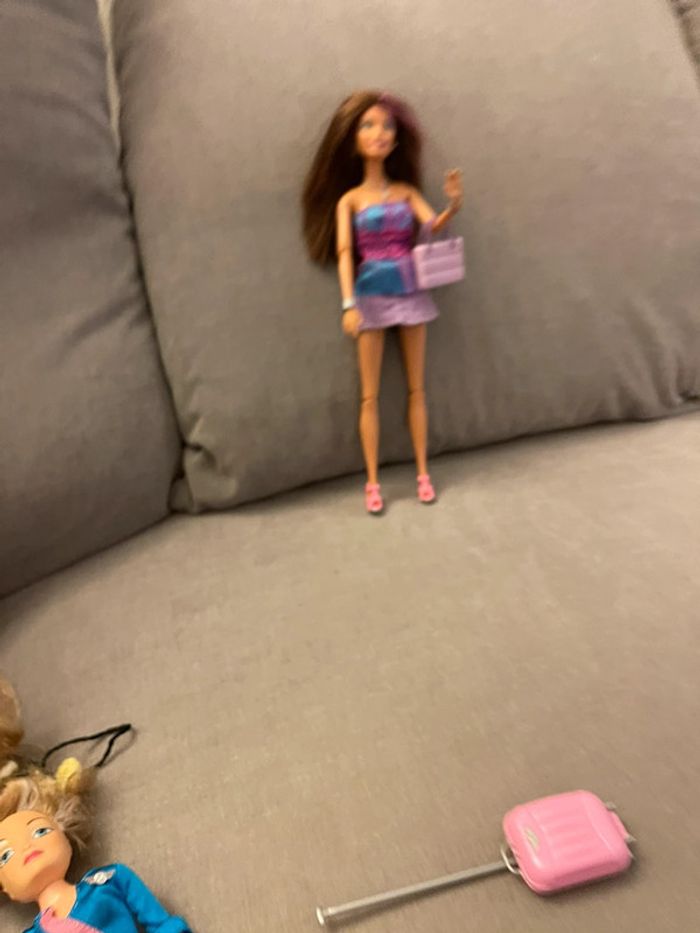 poupée Barbie élégante - photo numéro 7