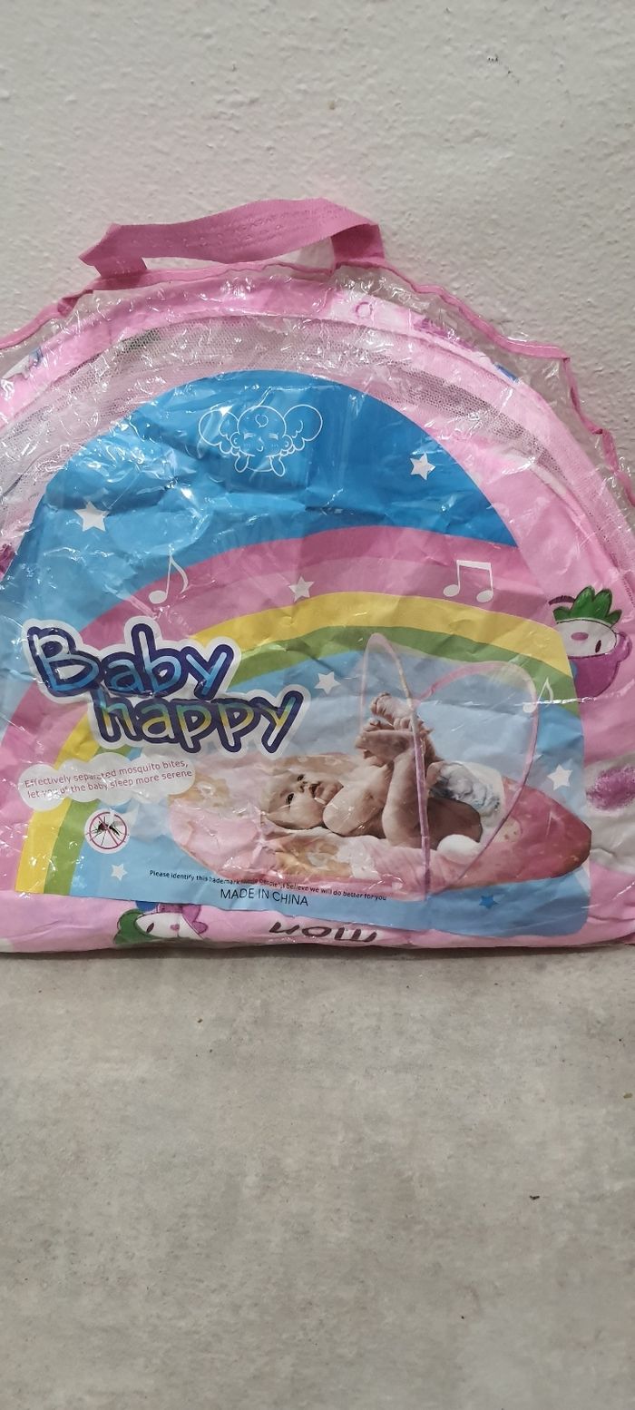 petit matelas pour bébé avec moustiquaire intégrer et oreillers - photo numéro 2