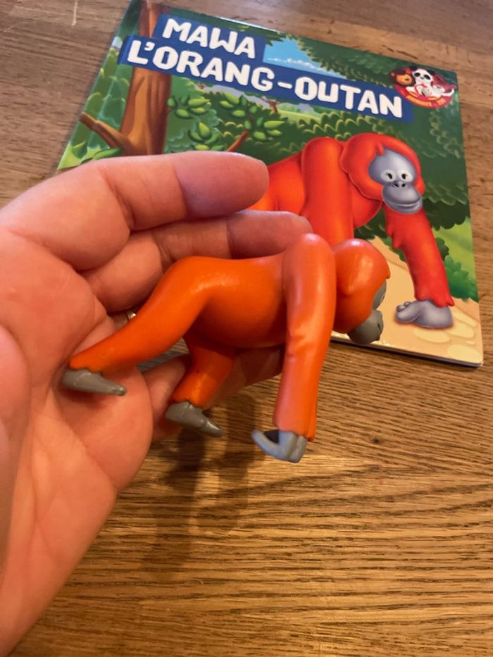 Livre collection Les animaux du zoo Mawa l’orang outan avec une figurine singe - photo numéro 3