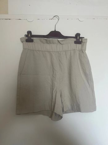 Short beige