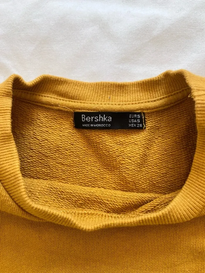 Sweat moutarde bershka s - photo numéro 3