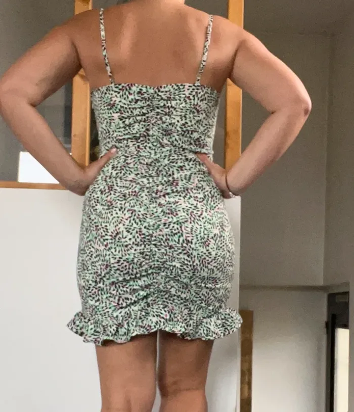 Mini robe verte et violette sexy - photo numéro 4