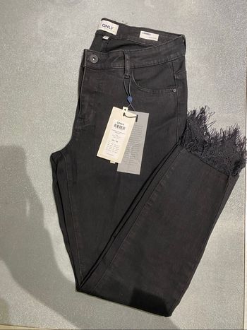 Jeans Only