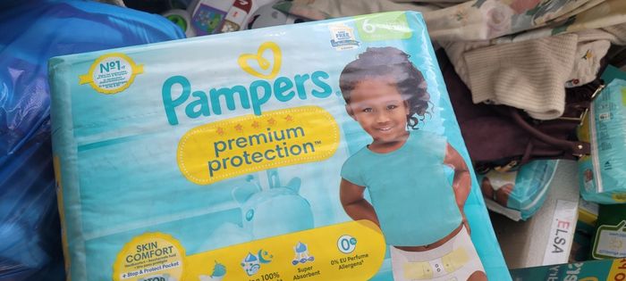 Pampers taille 6 paquet de 30 couches