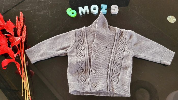 Pull 👶 - photo numéro 3