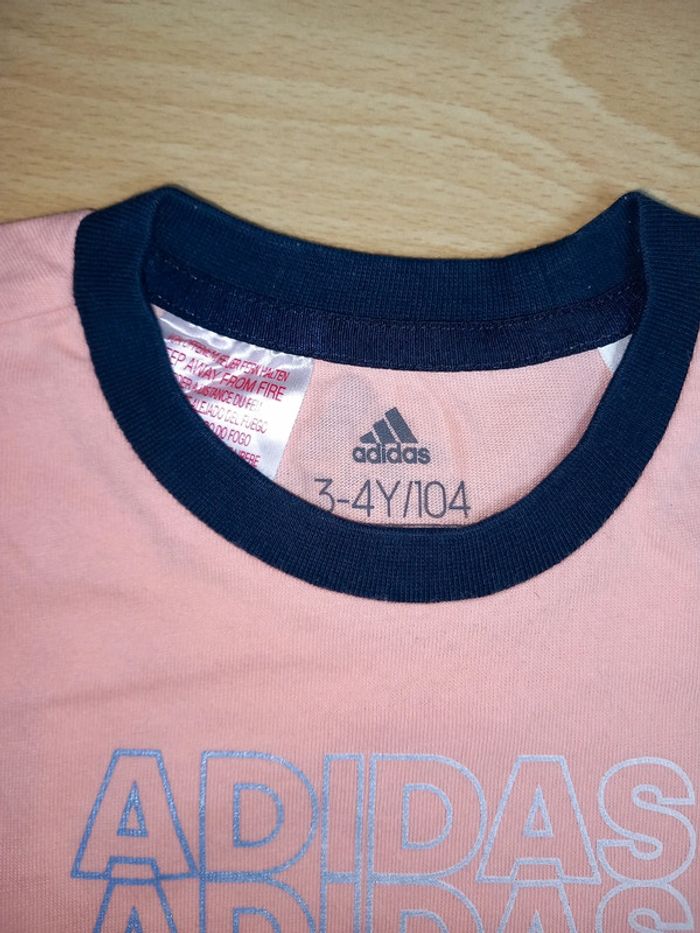 Tee-shirt Adidas état neuf 3/4 ans - photo numéro 3