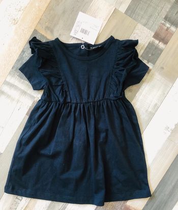 Robe légère neuve 18 mois