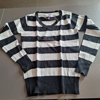 Pull leger col v
