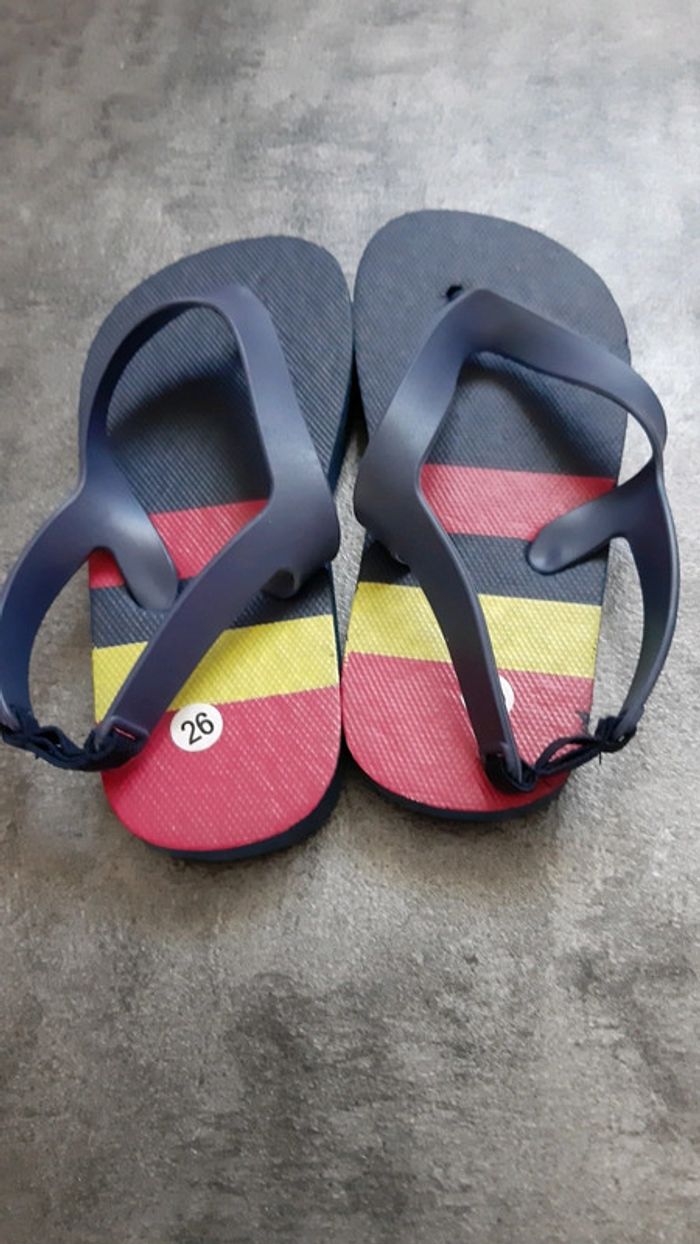 Claquettes garçon - photo numéro 2