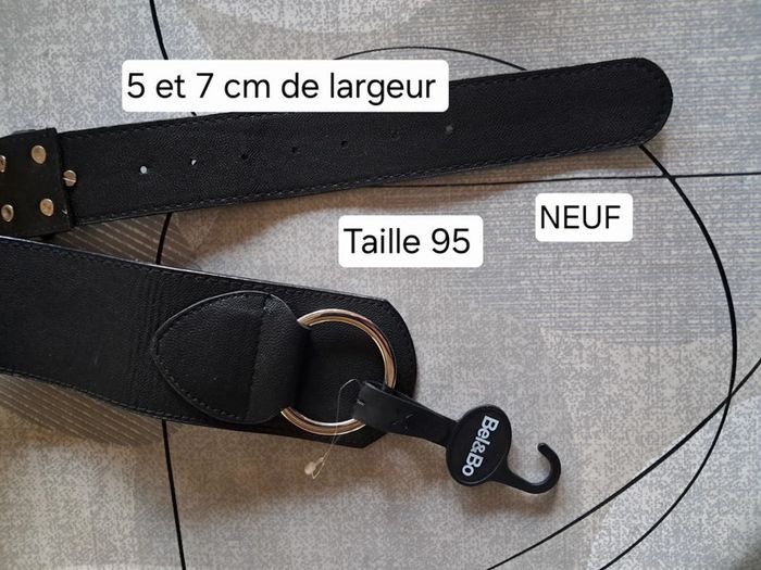 Lot ceintures NEUVES pour femme taille 85 et 95 - photo numéro 3