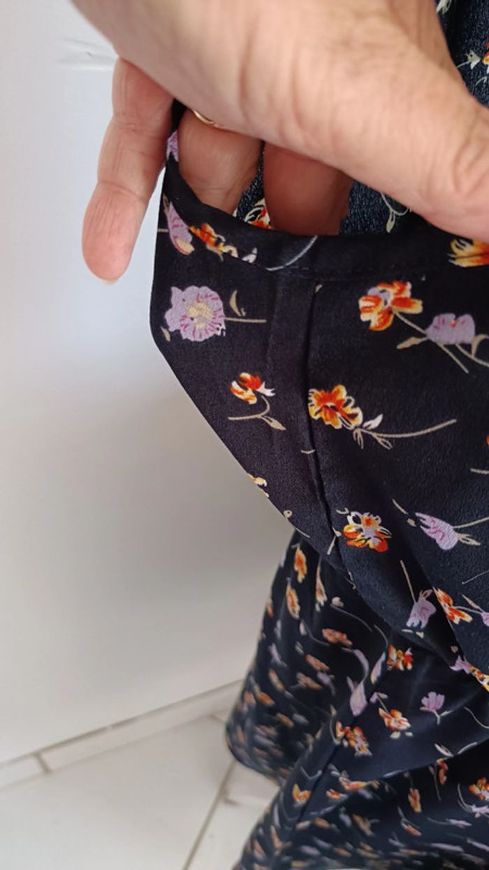 Jolie robe d'été marine fleurie - photo numéro 7