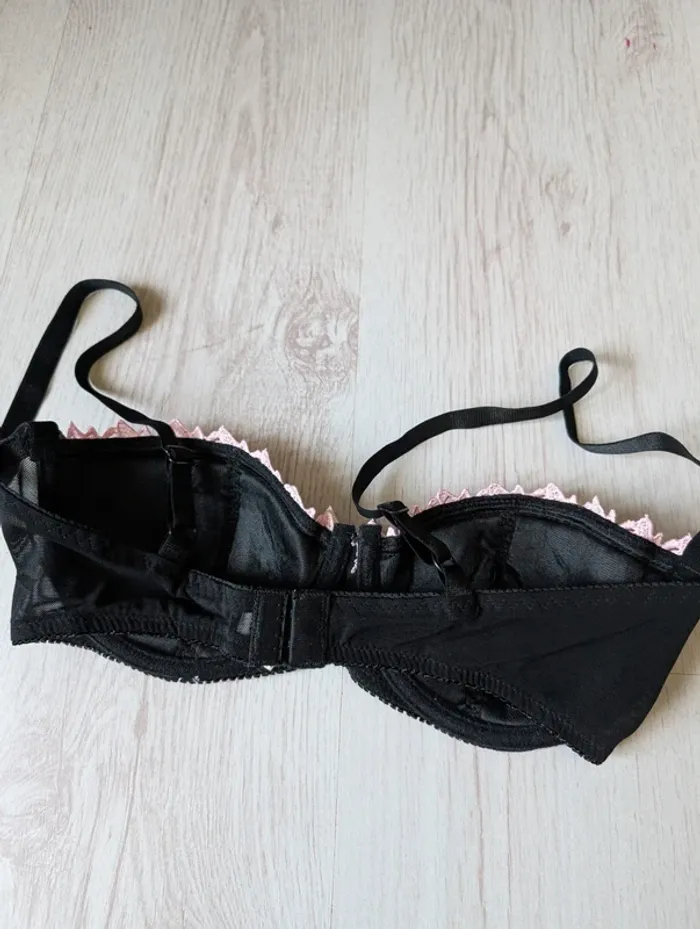 Soutien gorge 85C - photo numéro 3