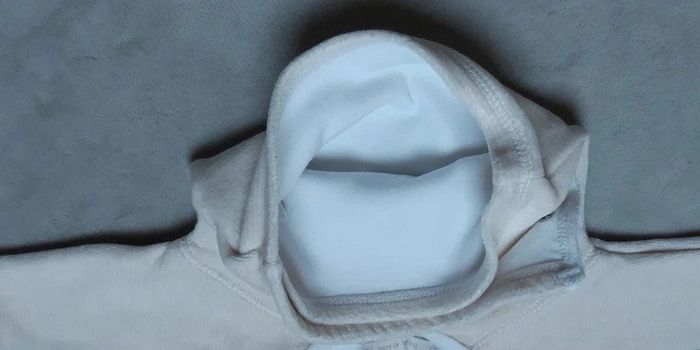 Haut de pyjama "cache-cœur" gémo 3 mois état neuf - photo numéro 2