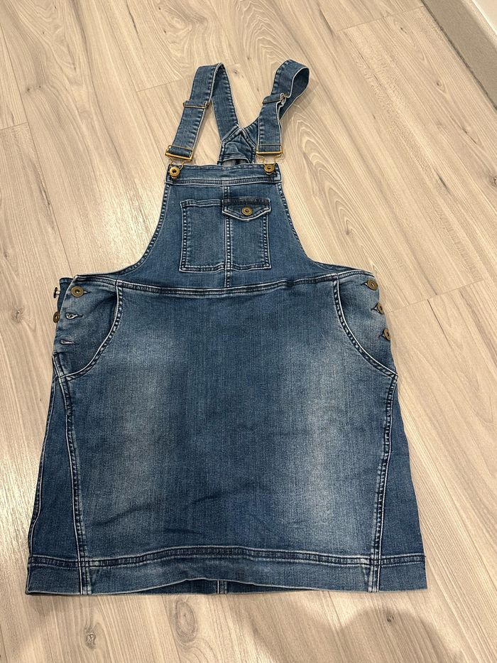 Salopette jupe Seraphine taille 42 neuve sans étiquette
