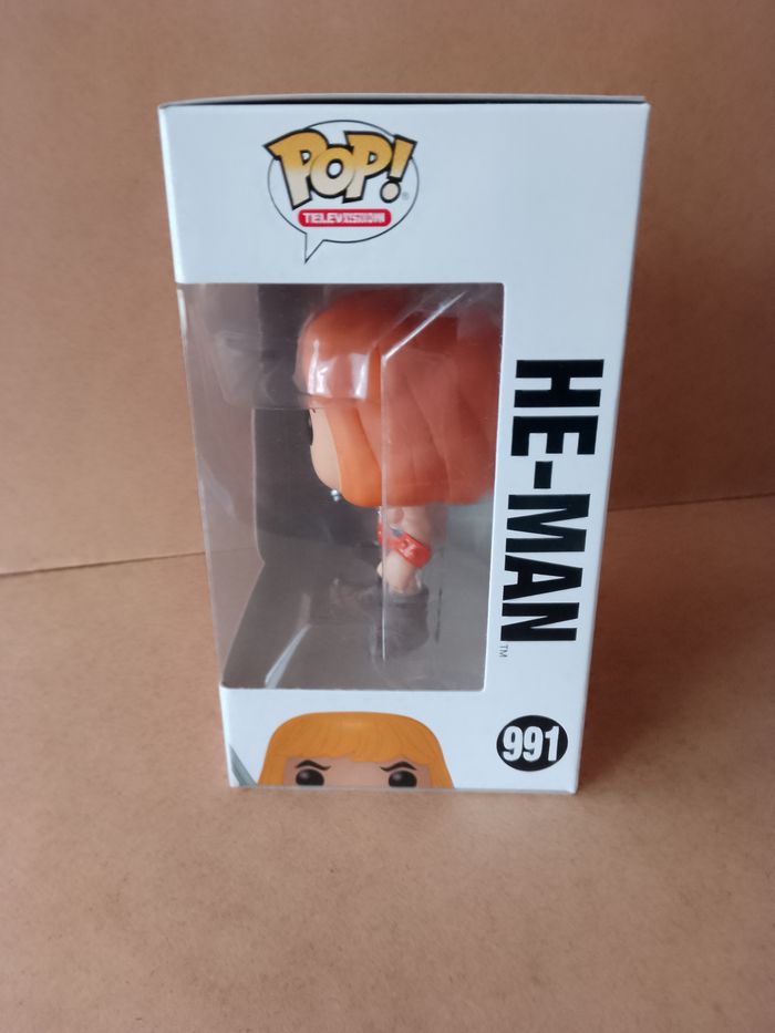 Figurine funko pop 991 masters of the universe he-man neuve - photo numéro 2