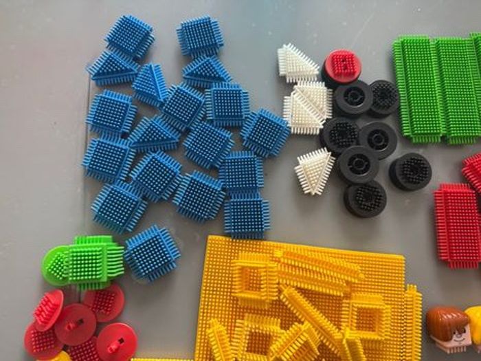 Jeu de blocs de construction Bloko colorés à picots à partir de 12 mois - photo numéro 10