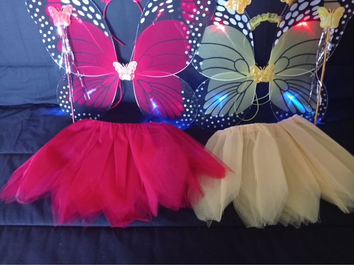 Lot déguisement papillon rouge et jaune à LED - photo numéro 3
