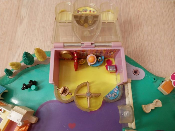 Polly Pocket Bluebird Magical Movin'Pollyville - photo numéro 6