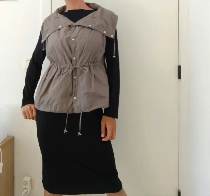 Veste coupe vent sans manches Sarah Pacini marron taille unique - photo numéro 3