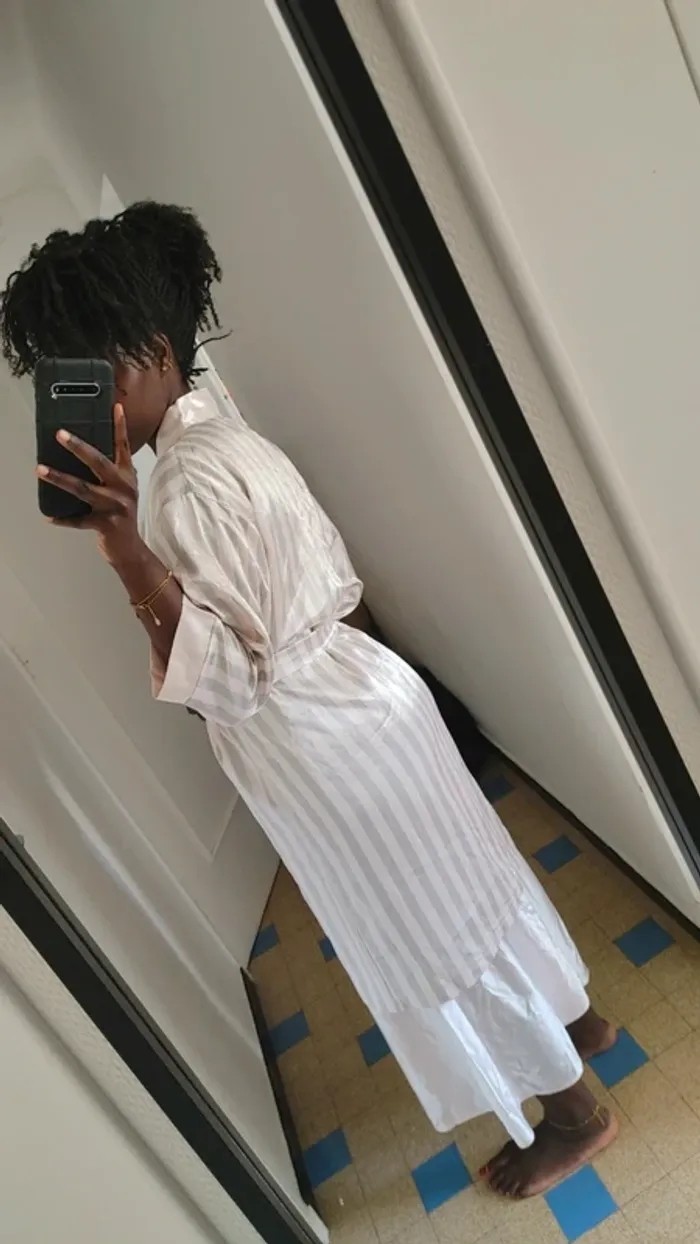Robe de chambre vintage rose gris clair irisé léger élégant ceinture - photo numéro 4