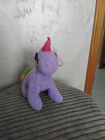 Peluche licorne violette 13 cm