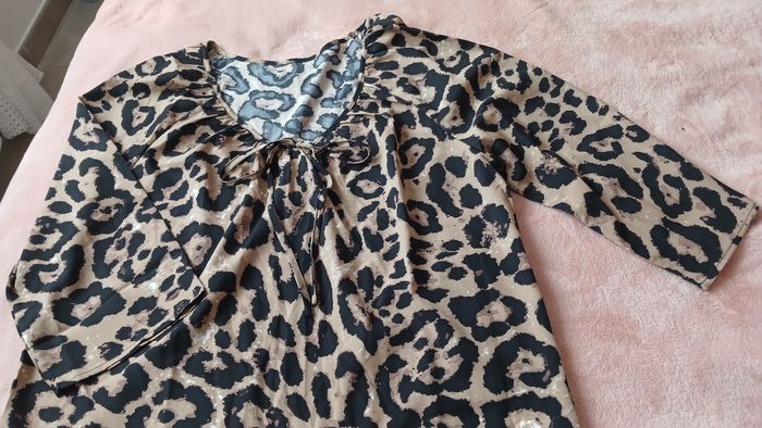 Blouse Léopard. Neuve