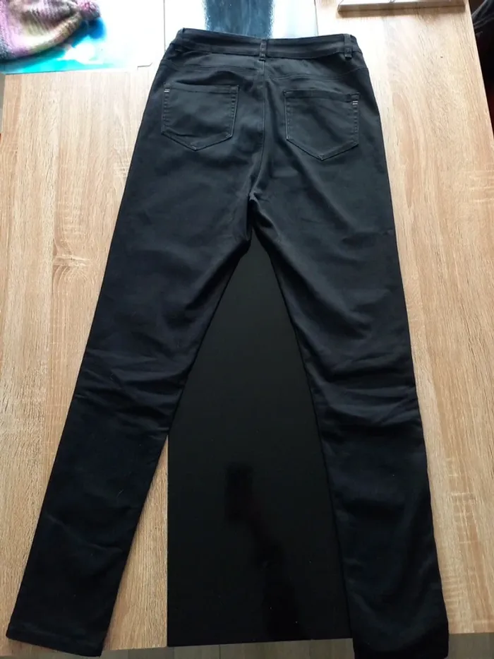 Pantalon noir skinny T38/40 - photo numéro 4