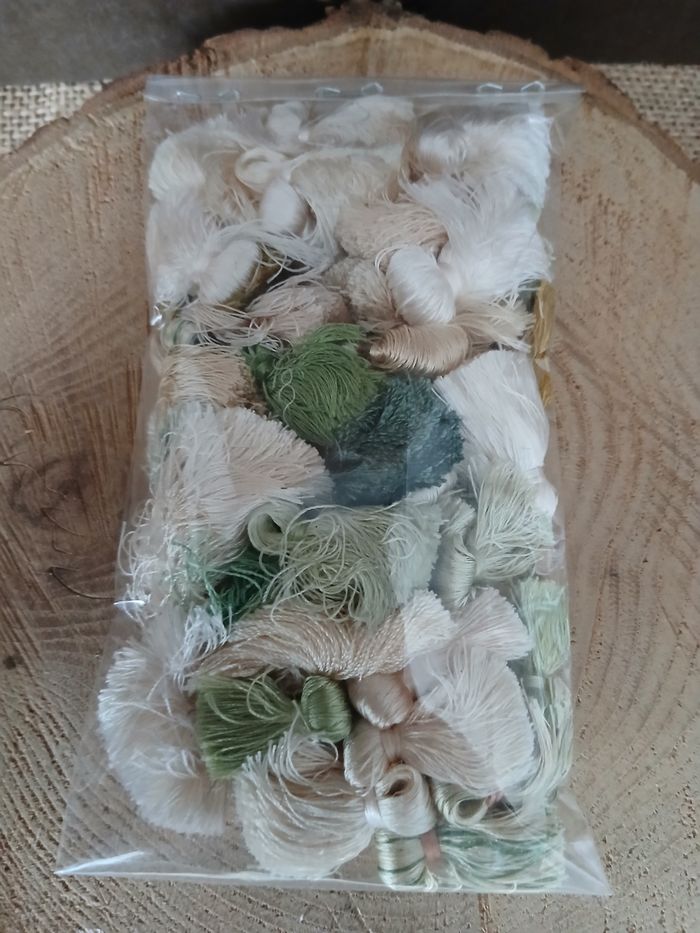 Lot de 50 glands pompons blanc crème vert - photo numéro 8