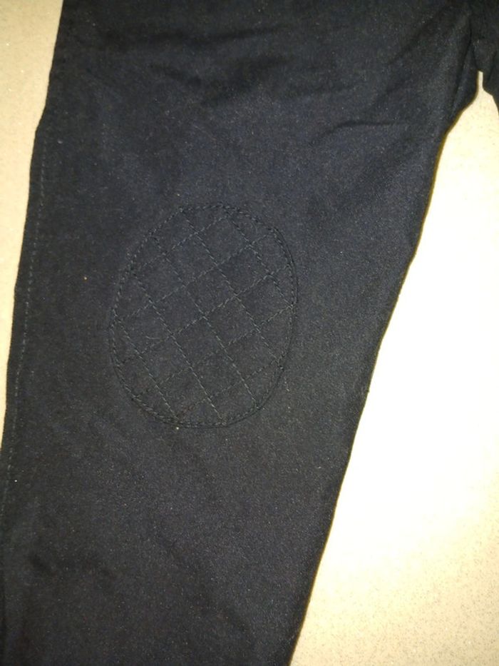 3 pantalons et 1 jean pour bébé - photo numéro 11