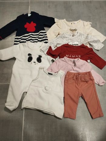 Lot 1 mois fille