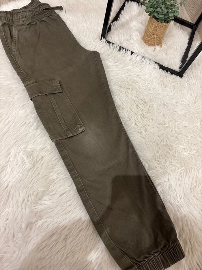 Jogger Kiabi taille 7 ans - photo numéro 2