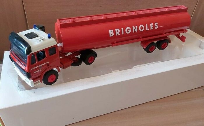 Camion ELIGOR 1/43 MAN pub TRANSPORTS JACKY PERRENOTen parfait état