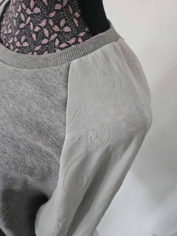 Sweat marque Lft - photo numéro 2