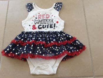 Body jupette en tulle bleu blanc rouge 6-9 mois TBE