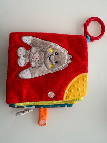 Livre sensoriel bébé