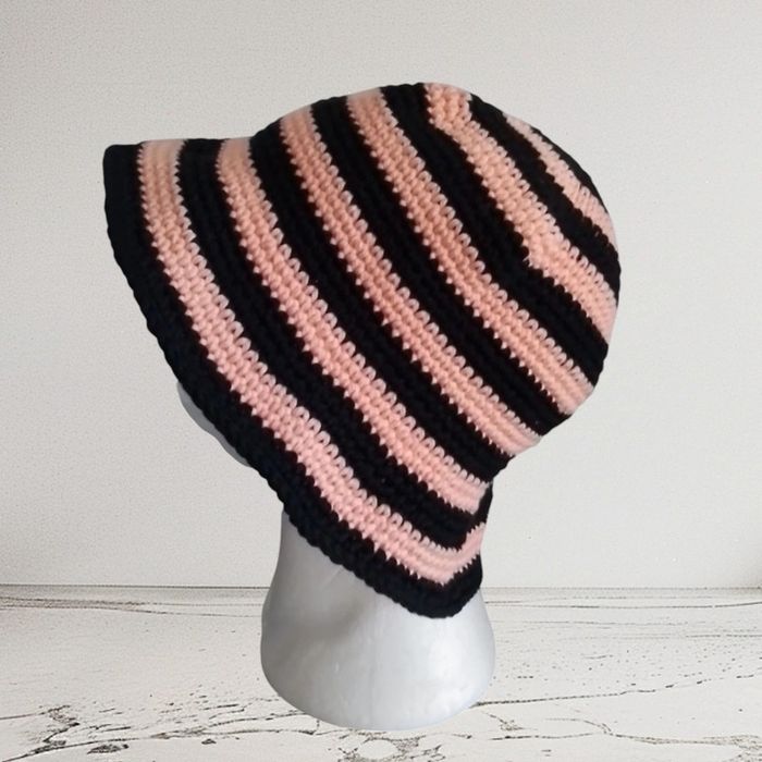 Bob chapeau souple coton noir/pêche S/M - photo numéro 2