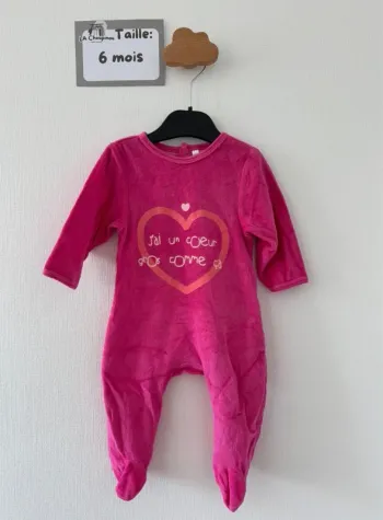 Pyjama / dors bien - taille 6 mois 🌸