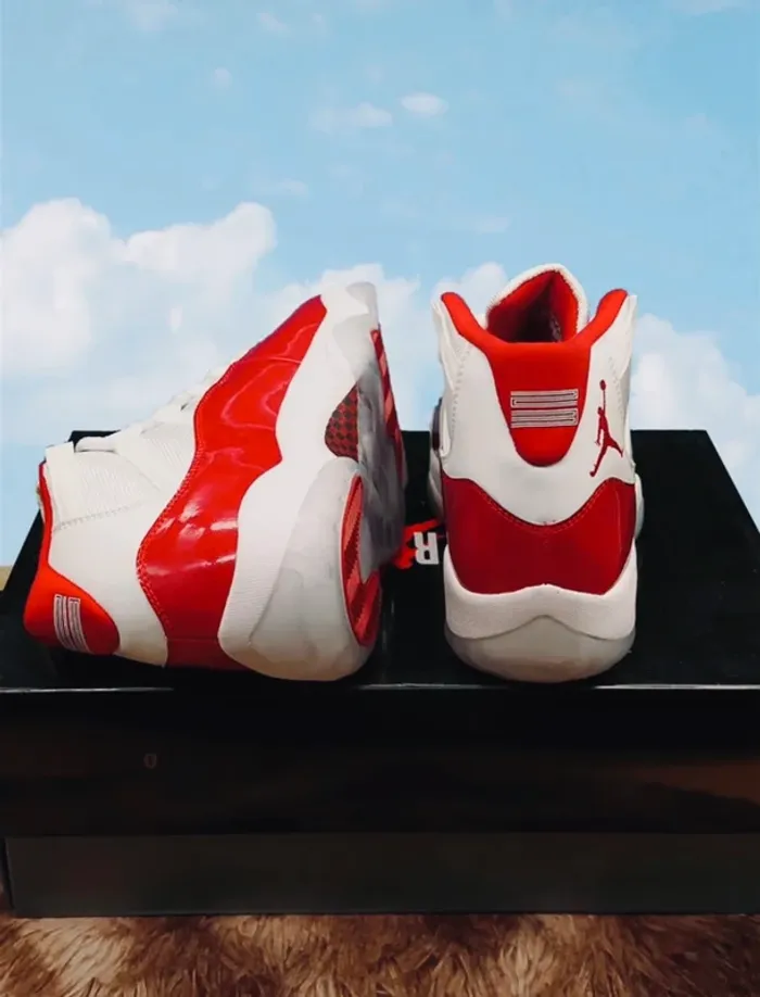 Jordan 11 Cherry - photo numéro 6