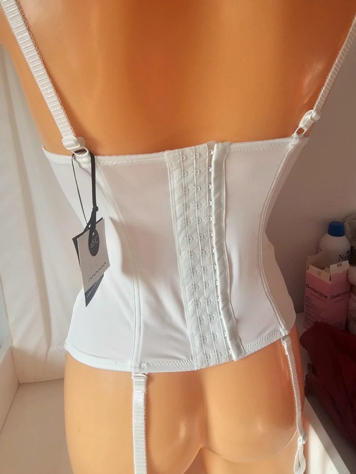 Nuisette guêpière sexy blanche, la city 85C - photo numéro 6