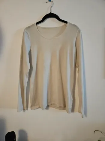 Pull fin blanc cassé col rond T.38