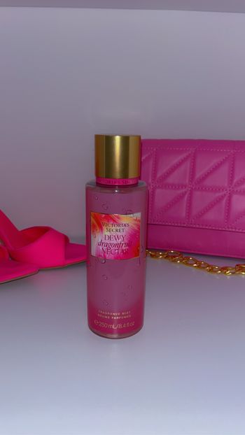 Dewy dragon fruit Victoria ‘ s secret