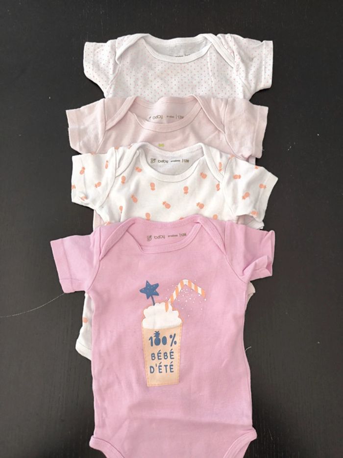 Lot de bodies manches courtes 12 mois